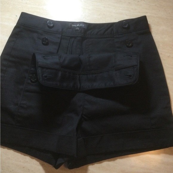 Aritzia shorts - Picture 7 of 10